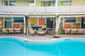  Avalon Hotel Beverly Hills, a Member of Design Hotels  Лос-Анджелес